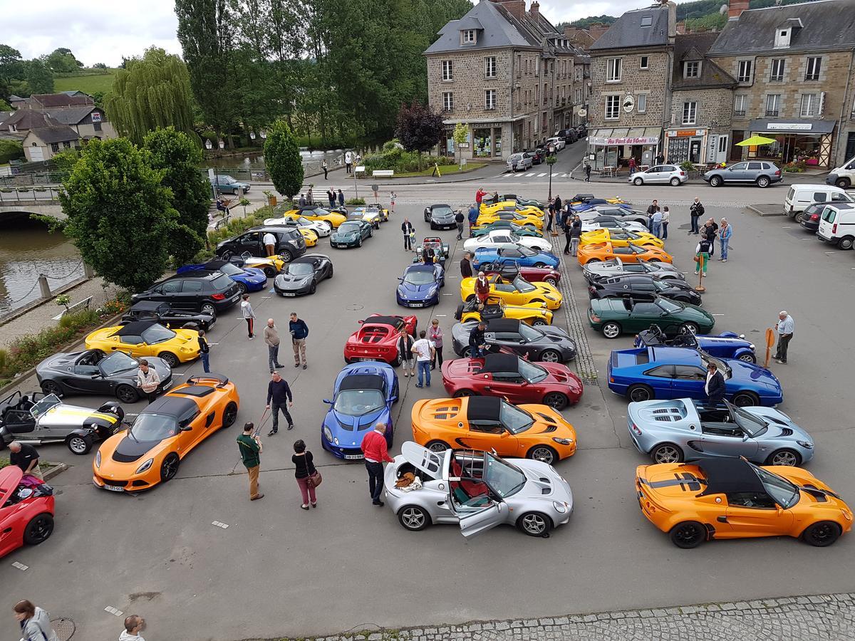 Le Lion Verd Putanges-le-Lac Buitenkant foto